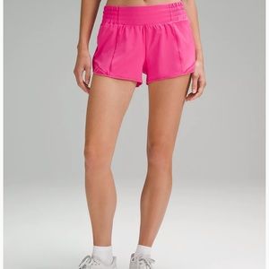 Lululemon Hotty Hot Short